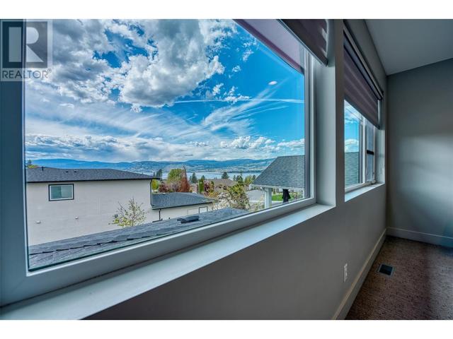 280 Quilchena Dr, House detached with 6 bedrooms, 3 bathrooms and 3 parking in Kelowna BC | Image 39