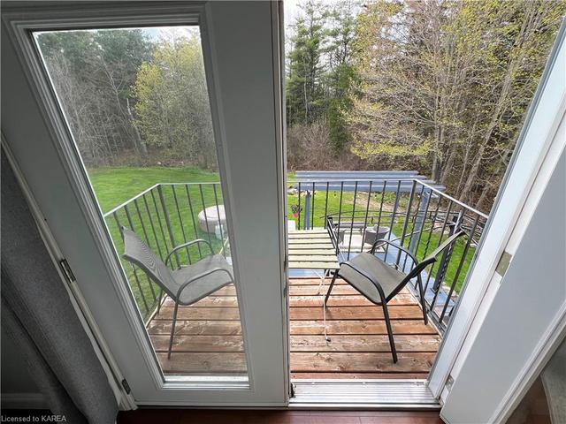 1763 Sunnyside Rd, House detached with 3 bedrooms, 2 bathrooms and 6 parking in Kingston ON | Image 16