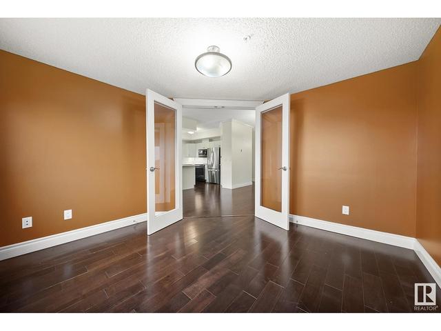 401 - 10232 115 St Nw, Condo with 2 bedrooms, 2 bathrooms and 2 parking in Edmonton AB | Image 15