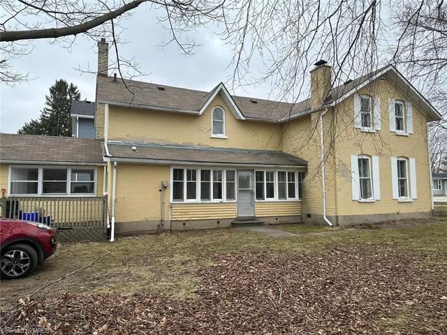484 Queen Street St, House detached with 6 bedrooms, 2 bathrooms and 3 parking in Kincardine ON | Image 16
