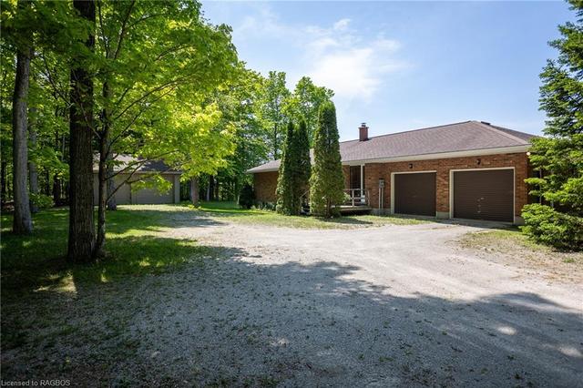 343570 Church Sideroad, House detached with 4 bedrooms, 2 bathrooms and 10 parking in Georgian Bluffs ON | Image 23