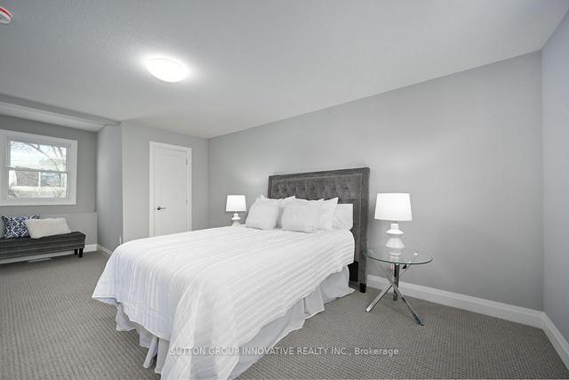 8 First St S, House detached with 3 bedrooms, 3 bathrooms and 3 parking in Hamilton ON | Image 24