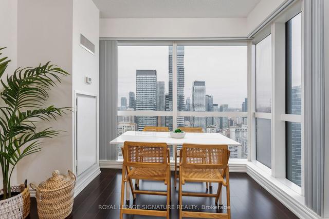 3601 - 386 Yonge St, Condo with 2 bedrooms, 2 bathrooms and 1 parking in Toronto ON | Image 31