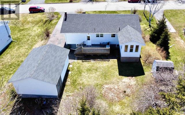 11 Halliday Street, House detached with 4 bedrooms, 2 bathrooms and null parking in Cape Breton NS | Image 5