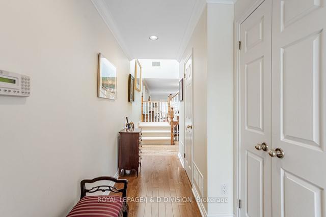 637 Soudan Ave, House detached with 3 bedrooms, 4 bathrooms and 3 parking in Toronto ON | Image 23