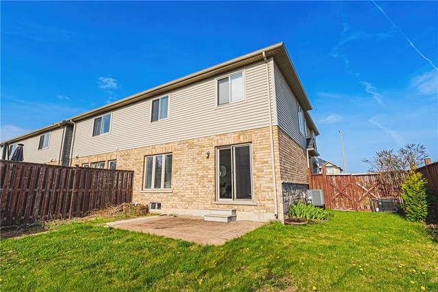4832 Adam Court, House attached with 3 bedrooms, 2 bathrooms and 1 parking in Lincoln ON | Image 30