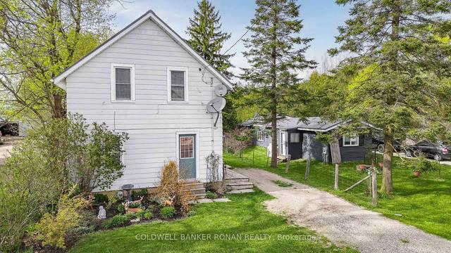 706117 County Rd 21, House detached with 3 bedrooms, 1 bathrooms and 5 parking in Mulmur ON | Image 21