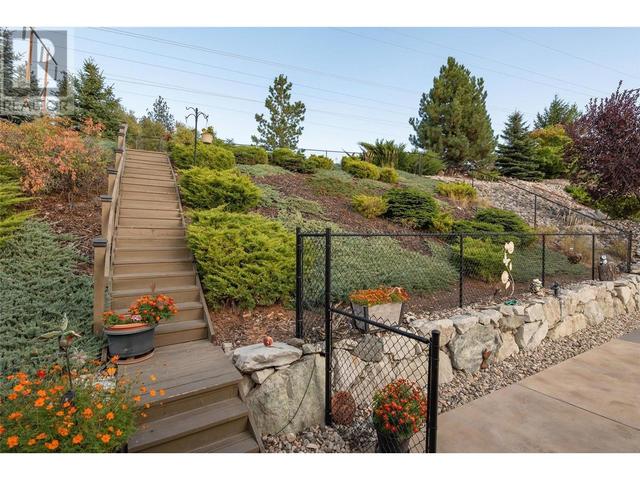 3429 Camelback Dr, House detached with 3 bedrooms, 2 bathrooms and 2 parking in Central Okanagan BC | Image 46