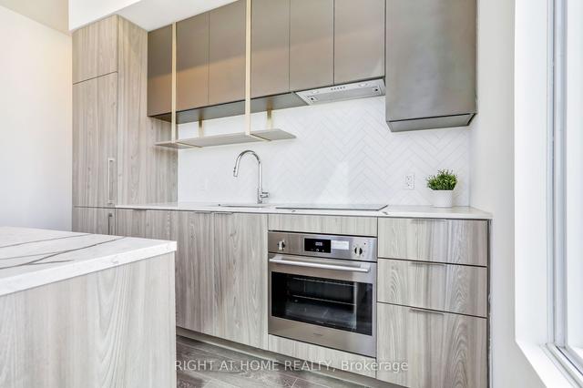 407 - 15 Holmes Ave, Condo with 2 bedrooms, 2 bathrooms and 1 parking in Toronto ON | Image 14