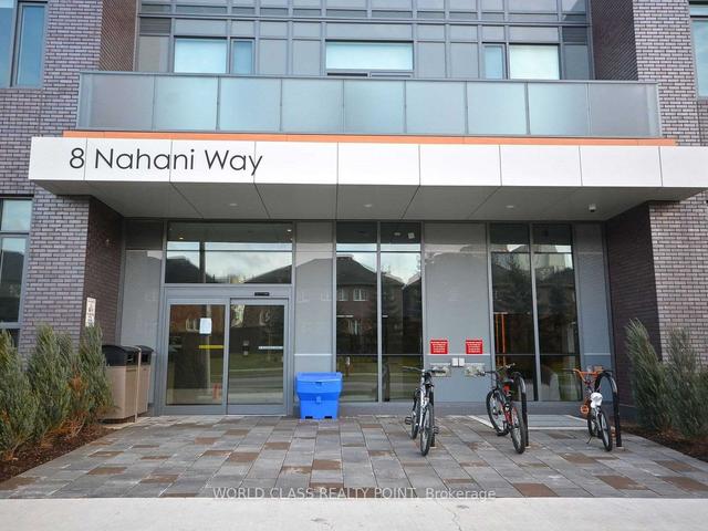 3202 - 8 Nahani Way, Condo with 1 bedrooms, 1 bathrooms and 1 parking in Mississauga ON | Image 3