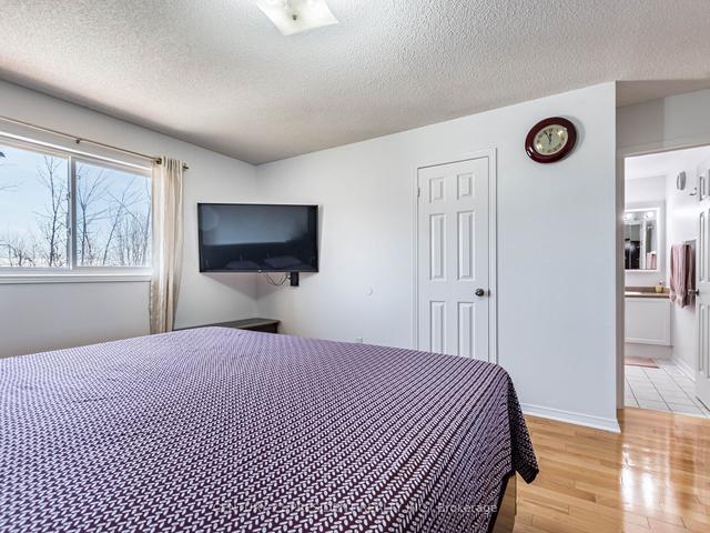 36 Prince Cres, House detached with 4 bedrooms, 4 bathrooms and 3 parking in Brampton ON | Image 10