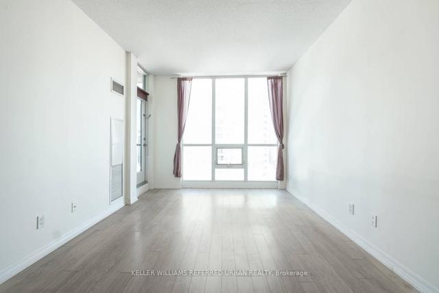 2404 - 16 Yonge St, Condo with 1 bedrooms, 1 bathrooms and 0 parking in Toronto ON | Image 6