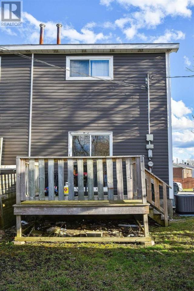 373 Randall Dr, House semidetached with 3 bedrooms, 1 bathrooms and null parking in Timmins ON | Image 27