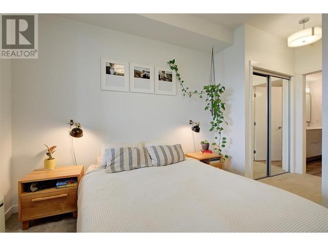 PH10 - 1800 Richter St, Condo with 3 bedrooms, 2 bathrooms and 1 parking in Kelowna BC | Image 24