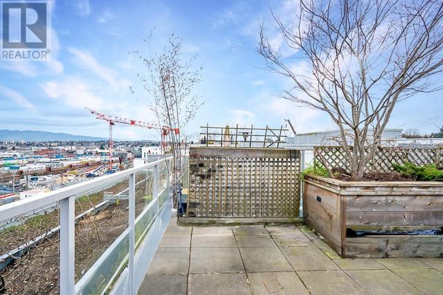 384 E 1st Ave, Condo with 1 bedrooms, 1 bathrooms and 1 parking in Vancouver BC | Image 22