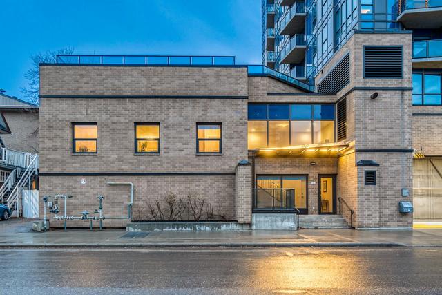 106 - 303 13 Ave Sw, Home with 2 bedrooms, 2 bathrooms and 2 parking in Calgary AB | Image 1