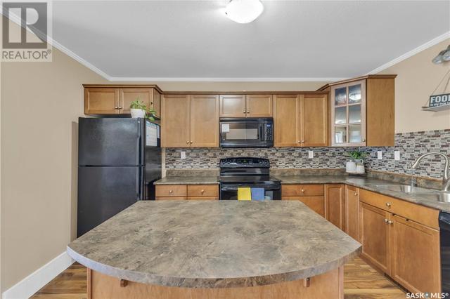 1405 - 715 Hart Rd, House attached with 3 bedrooms, 2 bathrooms and null parking in Saskatoon SK | Image 9