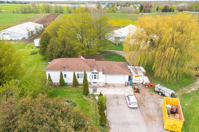 18330 Mountainview Rd, House detached with 3 bedrooms, 1 bathrooms and 4 parking in Caledon ON | Image 7