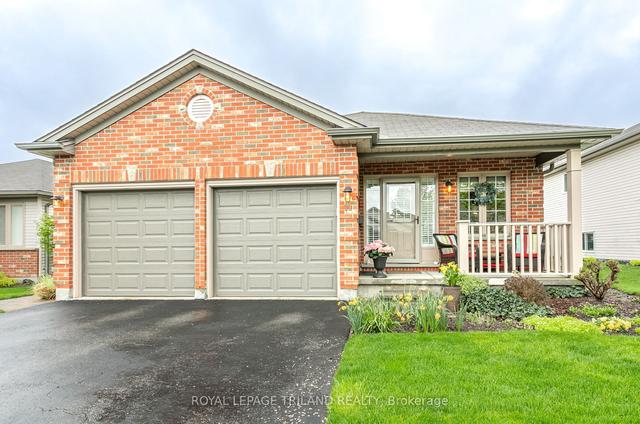 11 - 59 Pennybrook Cres, Condo with 2 bedrooms, 2 bathrooms and 4 parking in London ON | Image 1