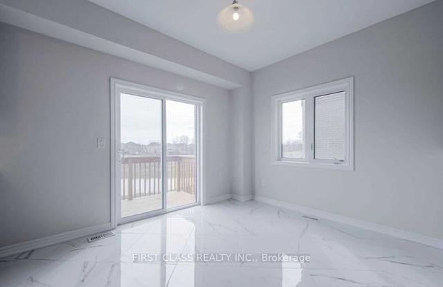 52 Pace Ave, House detached with 5 bedrooms, 4 bathrooms and 4 parking in Brantford ON | Image 9