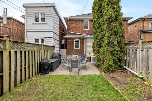 463 Jane St, House semidetached with 3 bedrooms, 1 bathrooms and 1 parking in Toronto ON | Image 26