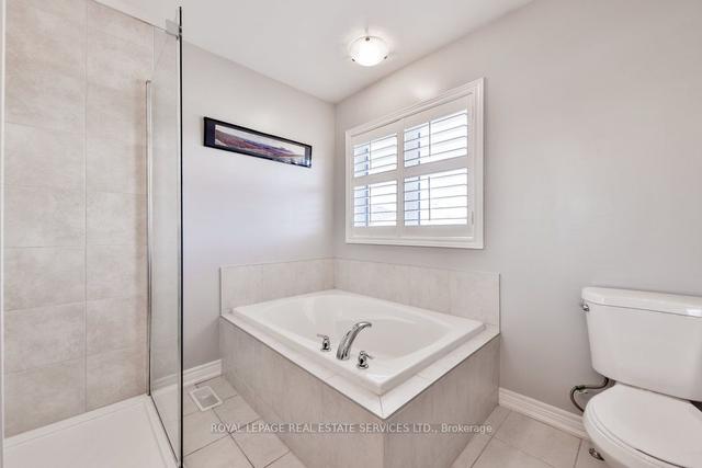 61 Guest St, House detached with 4 bedrooms, 3 bathrooms and 6 parking in Hamilton ON | Image 14