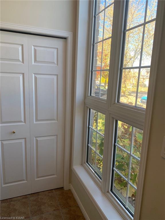 Roseland Windsor Houses & Real Estate for Sale Zoocasa