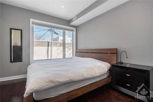 453 Booth St, House other with 0 bedrooms, 0 bathrooms and null parking in Ottawa ON | Image 27