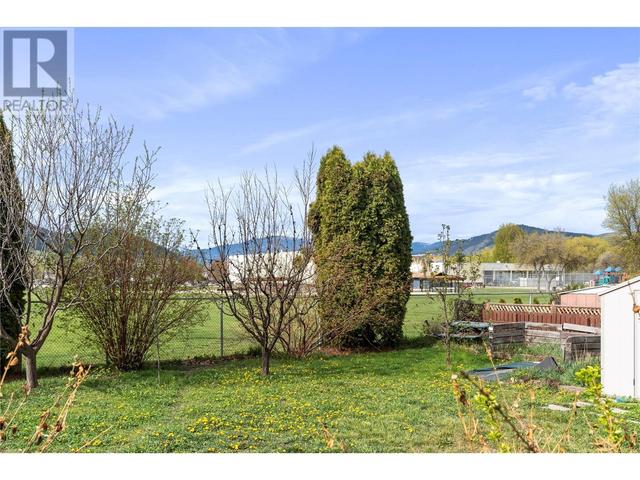 5616 South Vernon Bay, House detached with 4 bedrooms, 1 bathrooms and 4 parking in Vernon BC | Image 25