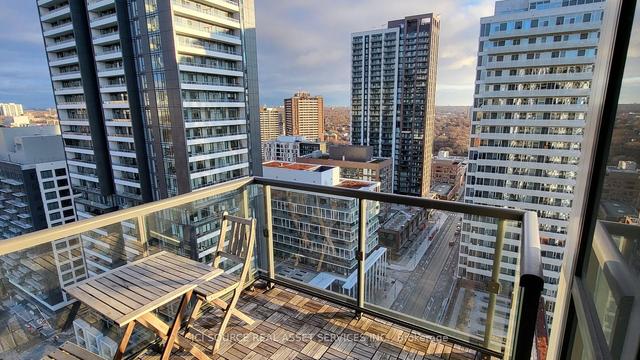 2212 - 170 Sumach St, Condo with 1 bedrooms, 1 bathrooms and 1 parking in Toronto ON | Image 10