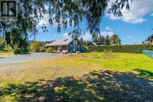7163 Peterson Rd, House detached with 3 bedrooms, 2 bathrooms and 4 parking in Lantzville BC | Image 38