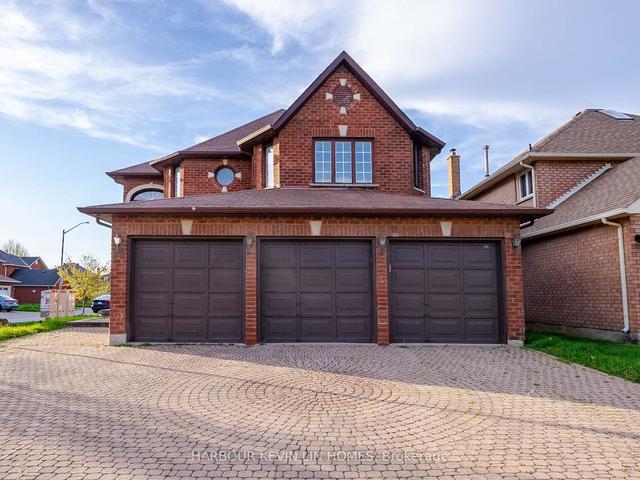 95 Castleridge Dr, House detached with 4 bedrooms, 4 bathrooms and 10 parking in Richmond Hill ON | Image 32