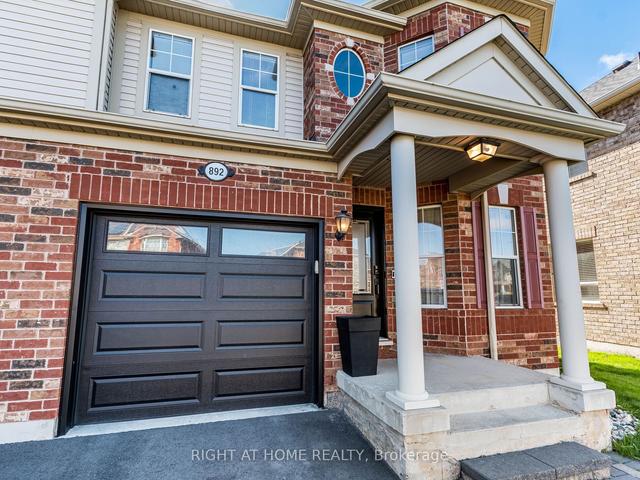 892 Hepburn Rd, House semidetached with 3 bedrooms, 4 bathrooms and 3 parking in Milton ON | Image 23