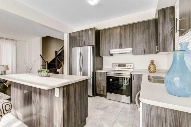 30 Andretti Cres, House detached with 4 bedrooms, 3 bathrooms and 4 parking in Brampton ON | Image 10