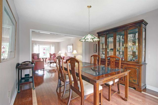 43 Birdsilver Gdns, House detached with 4 bedrooms, 4 bathrooms and 8 parking in Toronto ON | Image 39