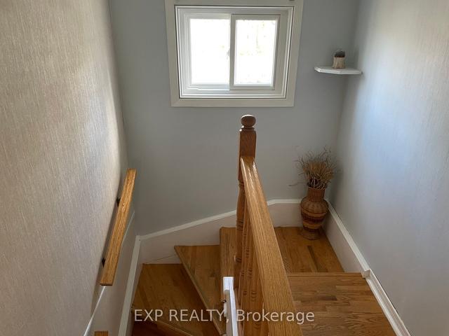 1 Bells Park Rd, House detached with 2 bedrooms, 2 bathrooms and 5 parking in Wasaga Beach ON | Image 11
