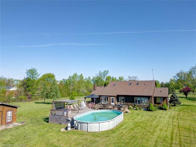 61041 Regional Road 27, House detached with 6 bedrooms, 2 bathrooms and 12 parking in Pelham ON | Image 36