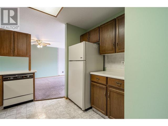 3608 - 27 Avenue Unit# 210, Condo with 2 bedrooms, 1 bathrooms and 1 parking in Vernon BC | Image 23