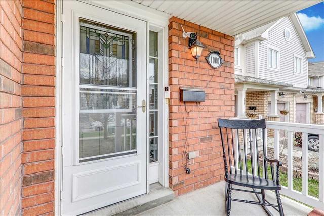1000 Southport Dr, House attached with 3 bedrooms, 4 bathrooms and 4 parking in Oshawa ON | Image 32