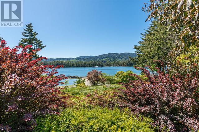 116 Fruitvale Rd, House detached with 3 bedrooms, 3 bathrooms and 4 parking in Saltspring Island BC | Image 43
