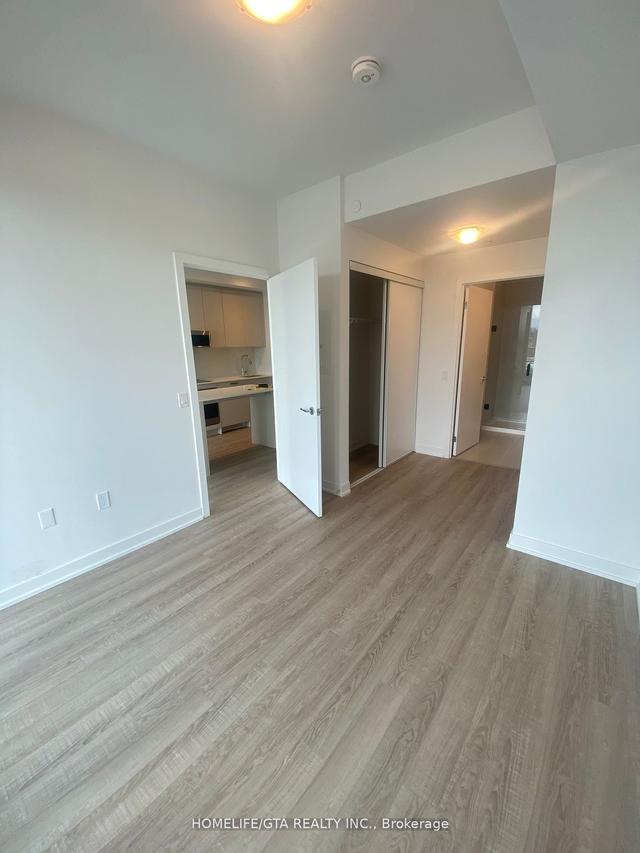 621 - 250 Lawrence Ave W, Condo with 2 bedrooms, 2 bathrooms and 1 parking in Toronto ON | Image 3