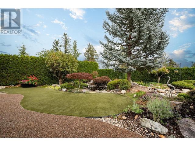 2053 Capistrano Drive, House detached with 4 bedrooms, 3 bathrooms and 6 parking in Kelowna BC | Image 79