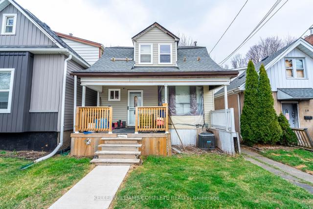 17 East 21st St, House detached with 4 bedrooms, 2 bathrooms and 1 parking in Hamilton ON | Image 1