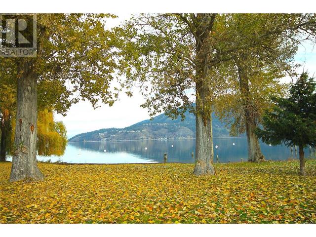 38 Lakeshore Rd, House detached with 2 bedrooms, 1 bathrooms and 5 parking in Vernon BC | Image 15