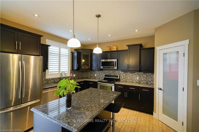 968 Springbank Ave N, House detached with 4 bedrooms, 4 bathrooms and 4 parking in Woodstock ON | Image 23