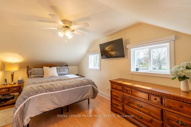 95 Adelaide St N, House detached with 3 bedrooms, 2 bathrooms and 10 parking in Kawartha Lakes ON | Image 10