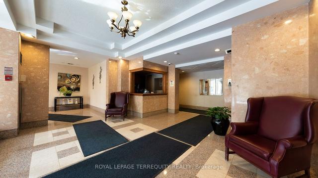 113 - 55 Elm Dr, Condo with 3 bedrooms, 2 bathrooms and 2 parking in Mississauga ON | Image 12