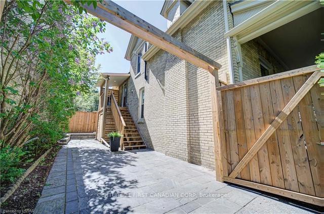 879 Hellmuth Ave, House detached with 4 bedrooms, 3 bathrooms and 5 parking in London ON | Image 16