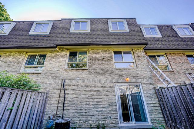 7 - 30 Sandhurst Cir, Townhouse with 3 bedrooms, 2 bathrooms and 2 parking in Toronto ON | Image 32