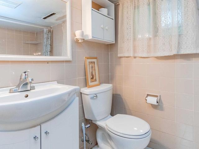 1532 Dufferin St, House semidetached with 3 bedrooms, 2 bathrooms and 0 parking in Toronto ON | Image 20